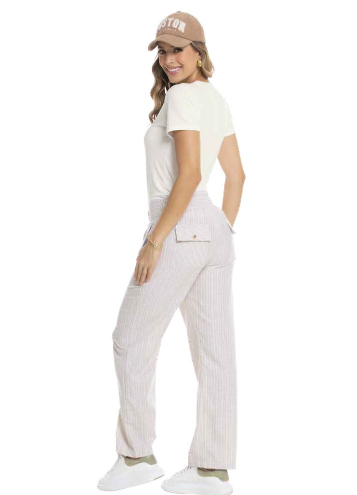 Pantalón palazzo con cinturón