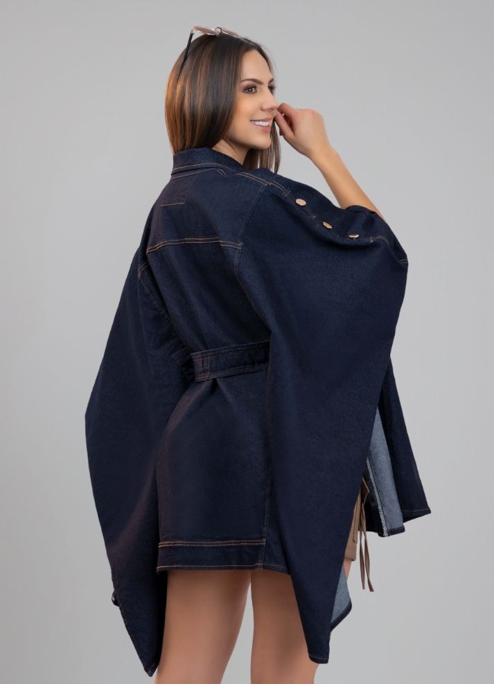 Ruana tipo capa de denim