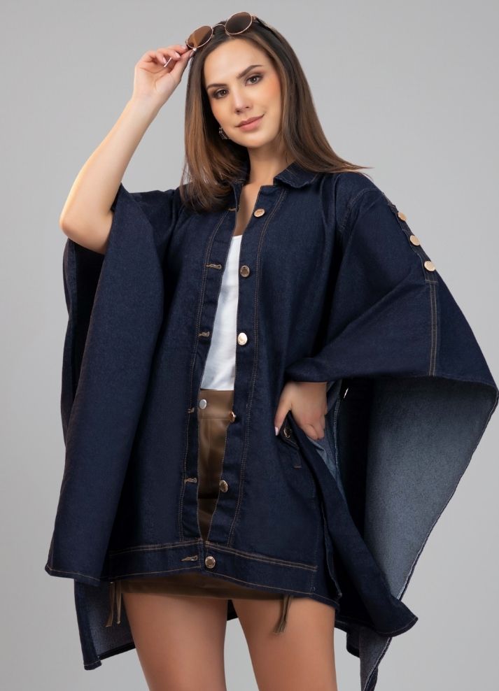 Ruana tipo capa de denim