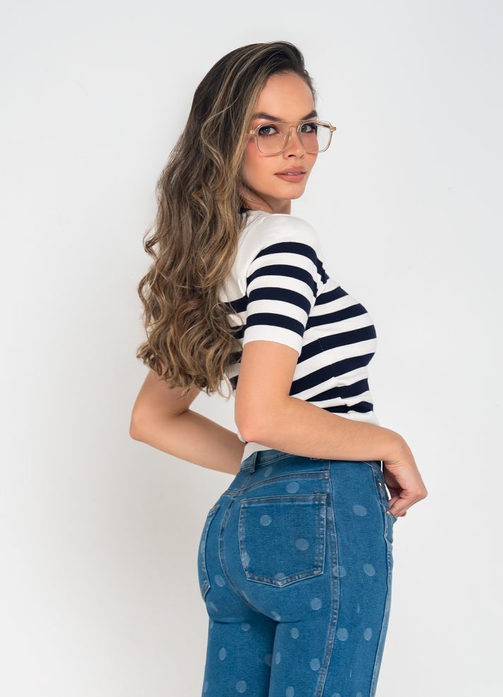 Blusa manga corta cuello redondo