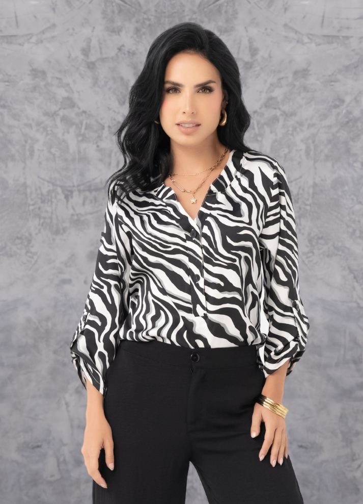 3/4 sleeve animal print blouse