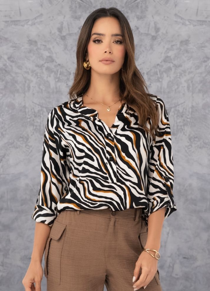 3/4 sleeve animal print blouse