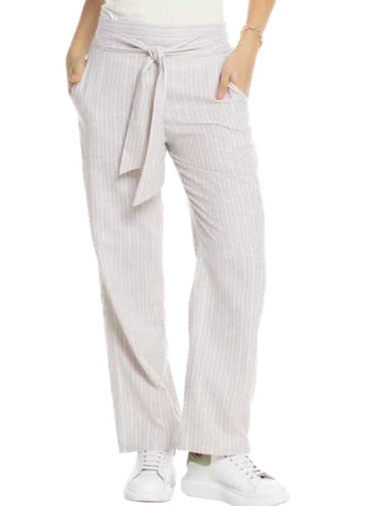 Pantalón palazzo con cinturón