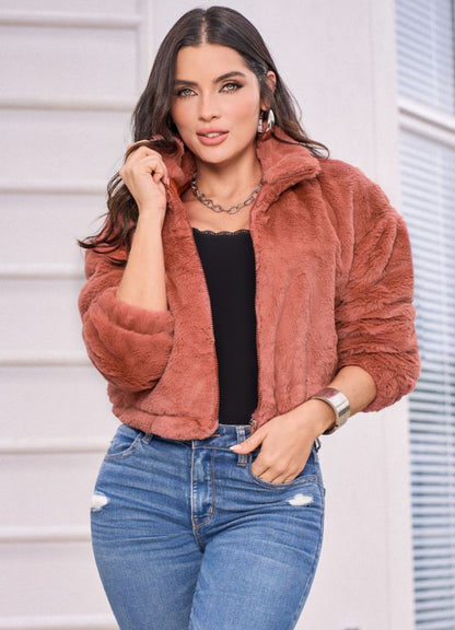 Chaqueta corta peluche