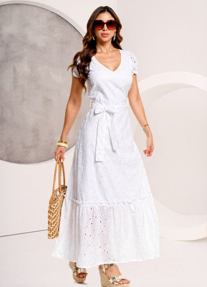 Vestido largo manga corta ojalillo