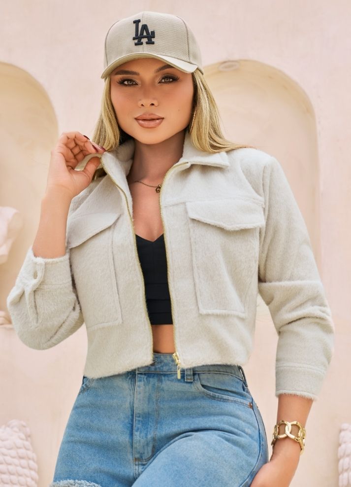 Chaqueta corta en paño