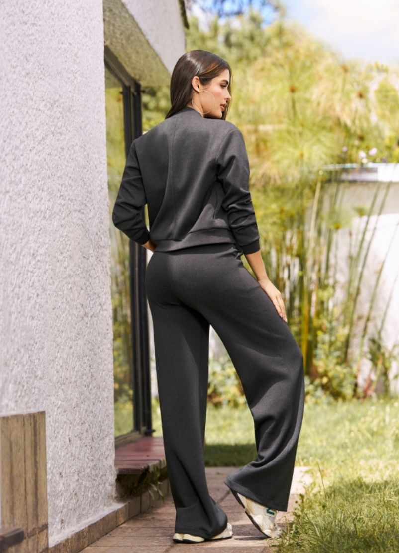 Set chaqueta y pantalón bota ancha
