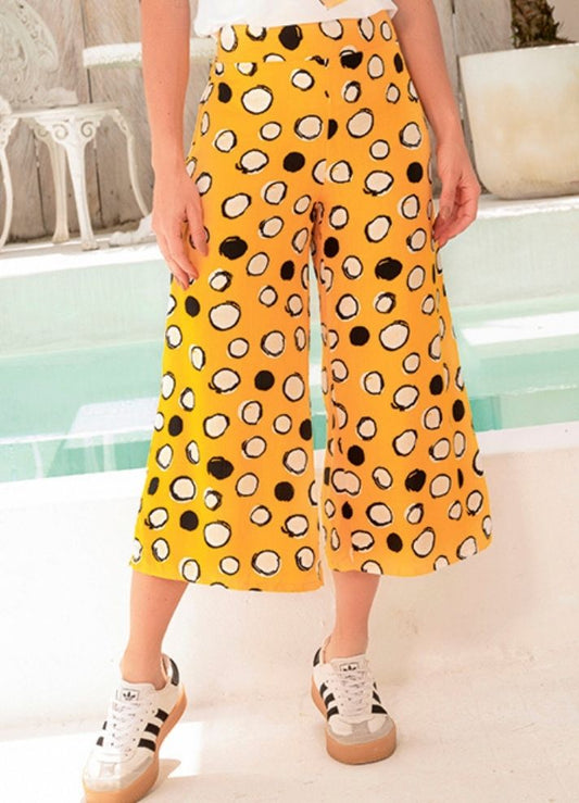 Pantalón capri de pepas