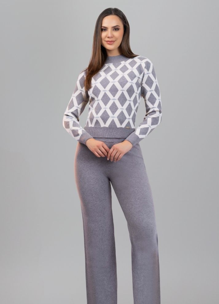 Set suéter y pantalón