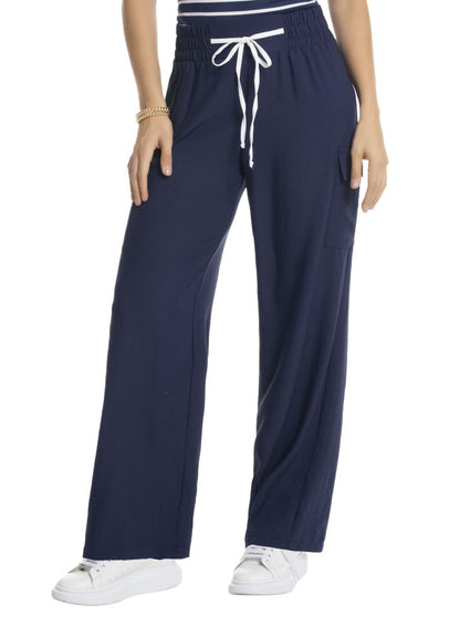 Pantalón bota ancha resortado en espalda Azul Oscuro