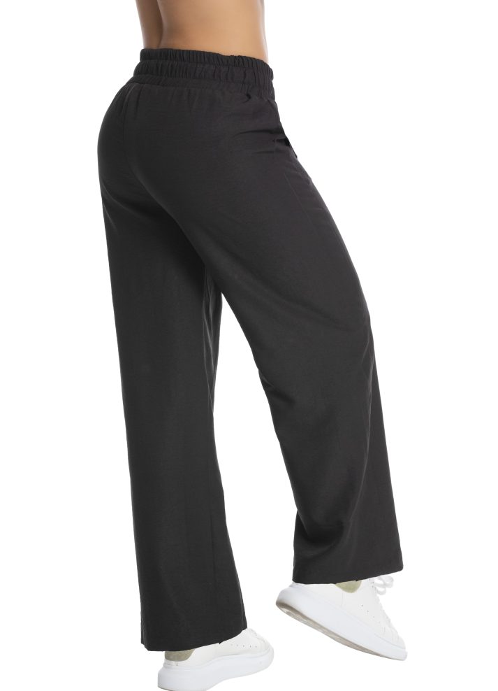 Pantalón bota ancha con cinturón