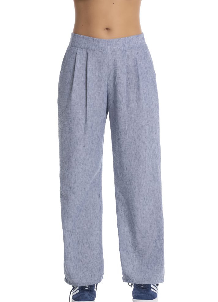 Pantalón bota ancha resortado en espalda Azul Índigo