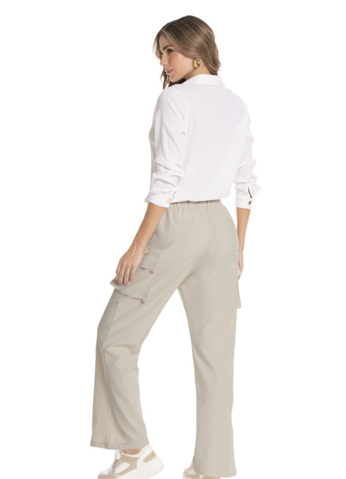 Pantalón cargo bota ancha