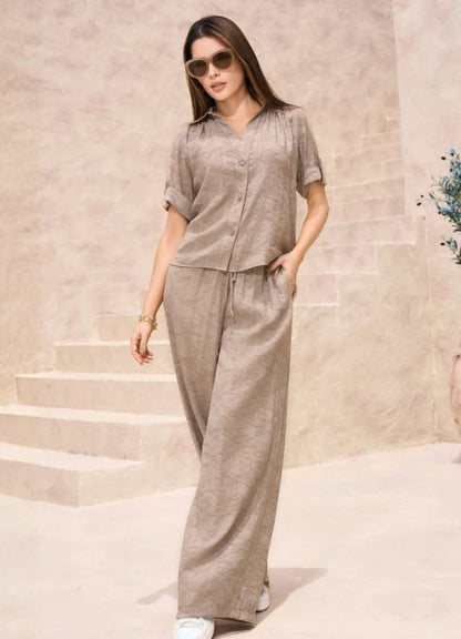 Conjunto camisa manga y pantalón bota ancha