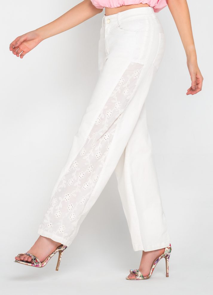 Pantalón palazzo con ojalillo