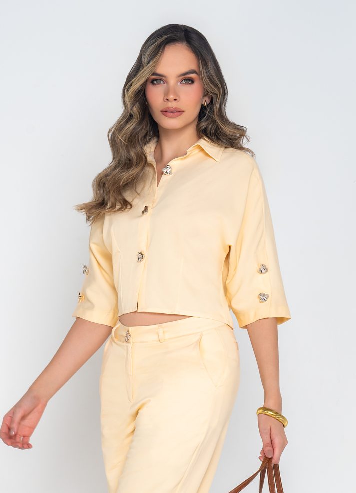 Blusa manga corta cuello camisero lino