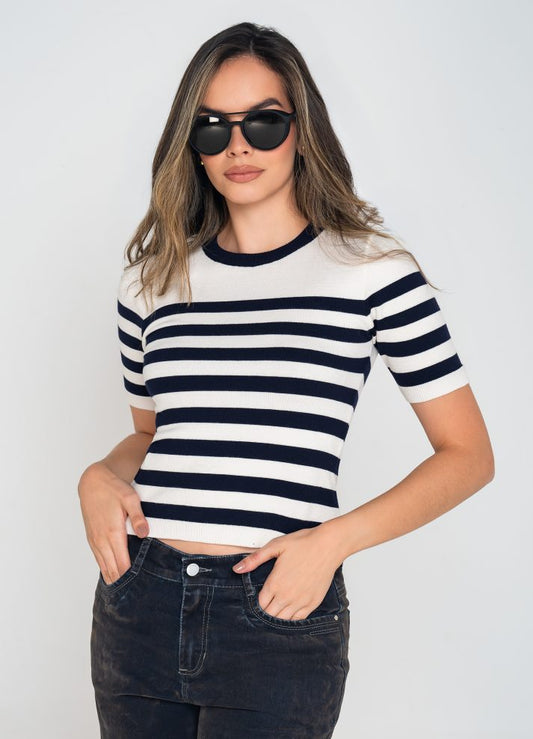 Blusa manga corta cuello redondo