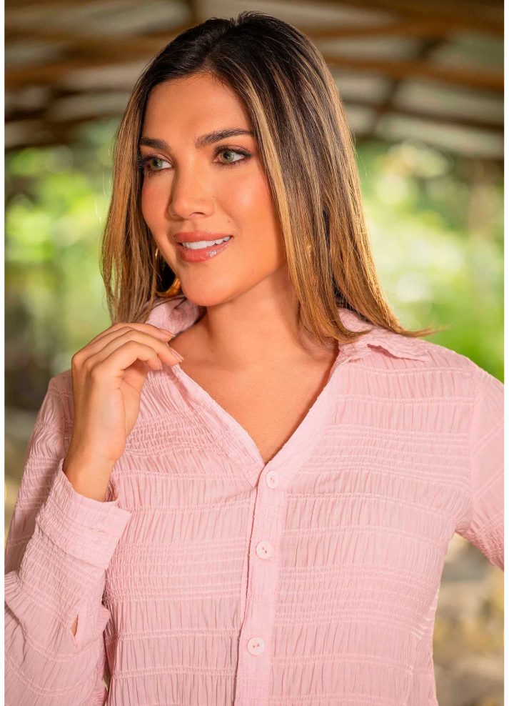 Camisa manga larga cuello en V
