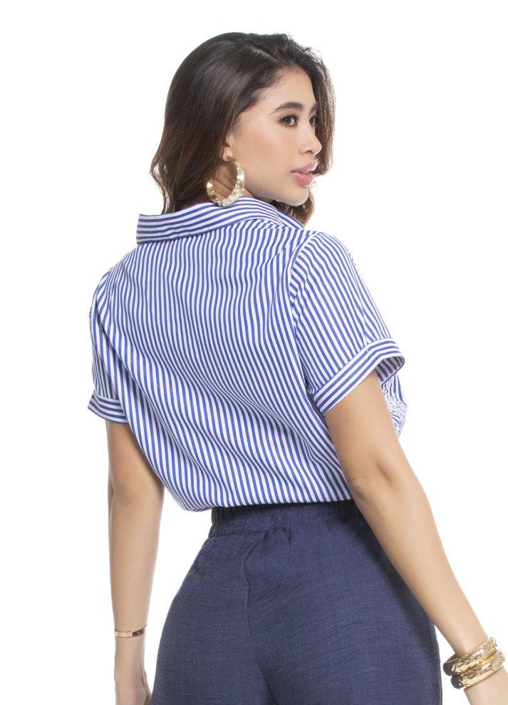 Camisa manga corta cuello camisero ojalillo