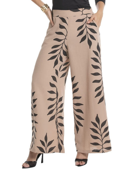 Pantalón bota ancha con cinturón