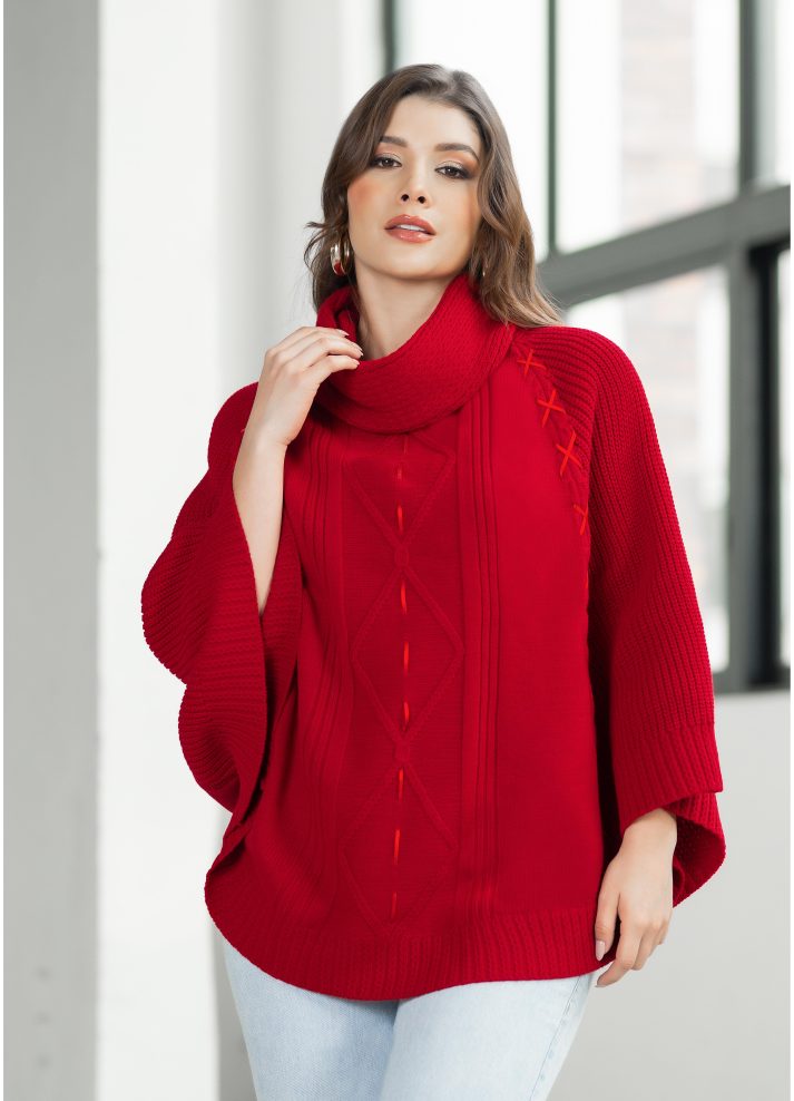 Ruana cuello tortuga en tejido