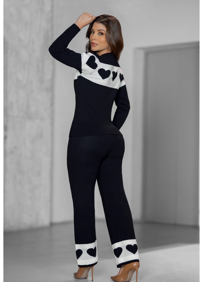 Set suéter y pantalón tejidoen hilo