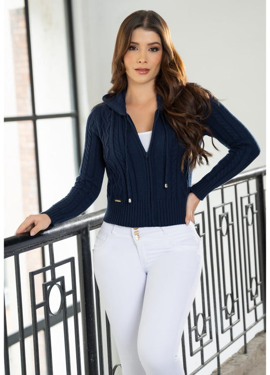 Chaqueta con capota en tejido