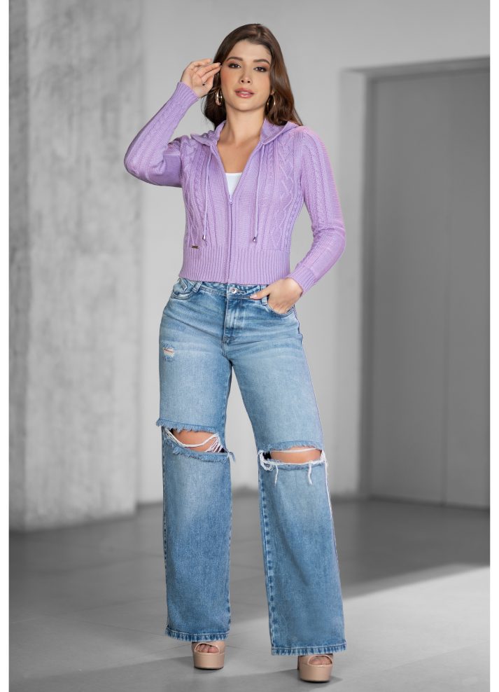 Chaqueta con capota en tejido trenzado