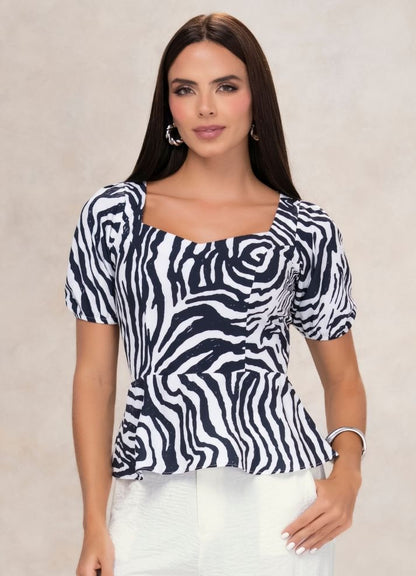 Blusa com estampa animal